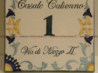 cod.art: nc113 - Mattonella in ceramica cm 30x30 con decoro geometrico e scritta personalizzata. 